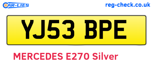YJ53BPE are the vehicle registration plates.