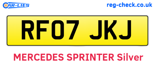 RF07JKJ are the vehicle registration plates.