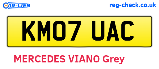 KM07UAC are the vehicle registration plates.