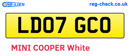 LD07GCO are the vehicle registration plates.