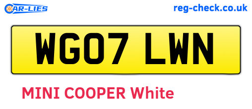 WG07LWN are the vehicle registration plates.