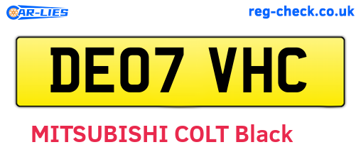 DE07VHC are the vehicle registration plates.