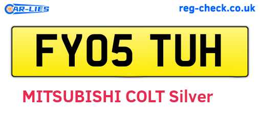 FY05TUH are the vehicle registration plates.