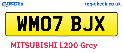 WM07BJX are the vehicle registration plates.