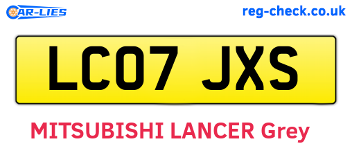 LC07JXS are the vehicle registration plates.