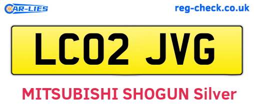 LC02JVG are the vehicle registration plates.