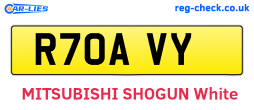 R70AVY are the vehicle registration plates.