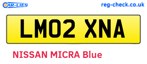 LM02XNA are the vehicle registration plates.