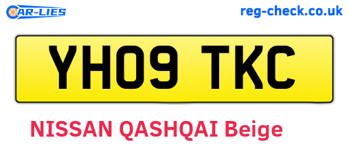 YH09TKC are the vehicle registration plates.