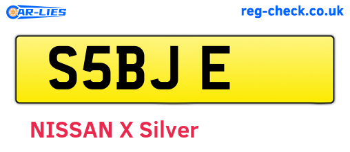 S5BJE are the vehicle registration plates.