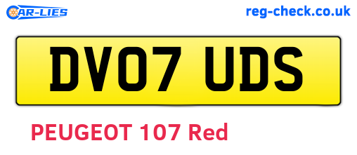 DV07UDS are the vehicle registration plates.