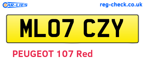 ML07CZY are the vehicle registration plates.
