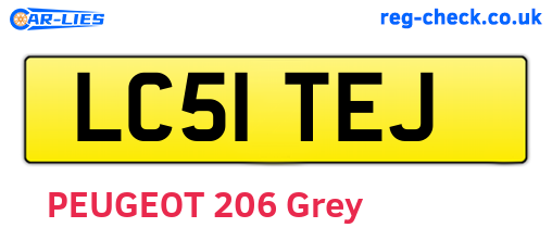 LC51TEJ are the vehicle registration plates.