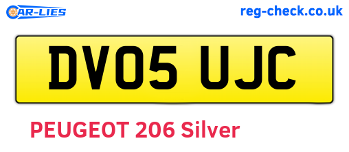 DV05UJC are the vehicle registration plates.