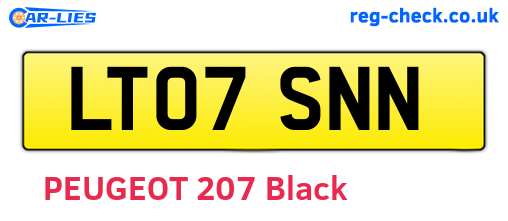 LT07SNN are the vehicle registration plates.