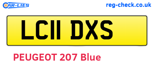 LC11DXS are the vehicle registration plates.