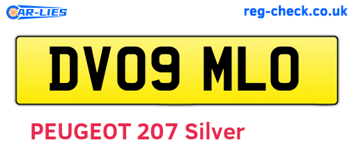 DV09MLO are the vehicle registration plates.