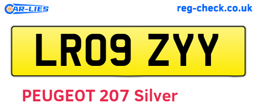 LR09ZYY are the vehicle registration plates.