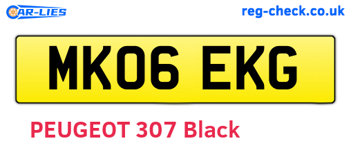 MK06EKG are the vehicle registration plates.