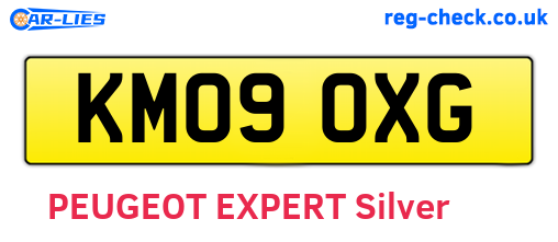 KM09OXG are the vehicle registration plates.