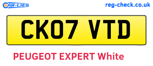 CK07VTD are the vehicle registration plates.