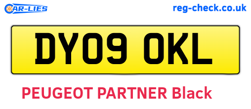 DY09OKL are the vehicle registration plates.