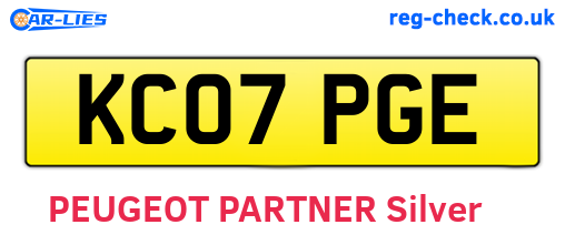 KC07PGE are the vehicle registration plates.