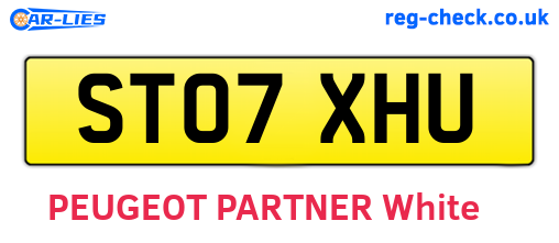 ST07XHU are the vehicle registration plates.