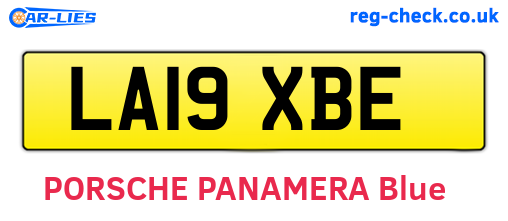 LA19XBE are the vehicle registration plates.
