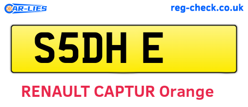 S5DHE are the vehicle registration plates.