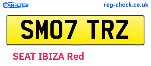 SM07TRZ are the vehicle registration plates.