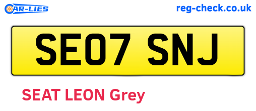 SE07SNJ are the vehicle registration plates.