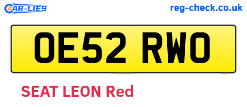 OE52RWO are the vehicle registration plates.