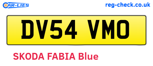 DV54VMO are the vehicle registration plates.
