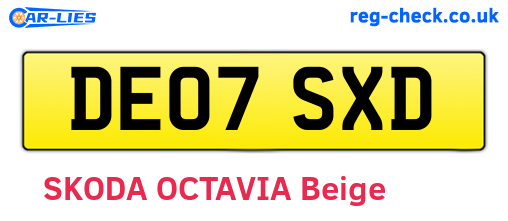DE07SXD are the vehicle registration plates.