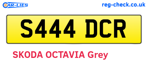 S444DCR are the vehicle registration plates.