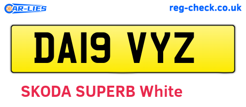 DA19VYZ are the vehicle registration plates.