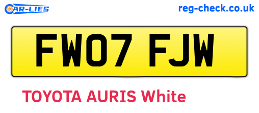 FW07FJW are the vehicle registration plates.