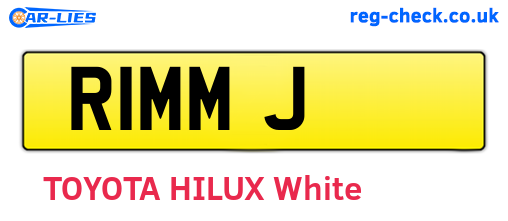 R1MMJ are the vehicle registration plates.