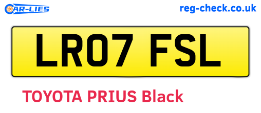 LR07FSL are the vehicle registration plates.