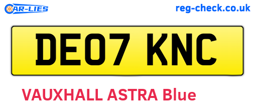 DE07KNC are the vehicle registration plates.