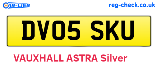 DV05SKU are the vehicle registration plates.