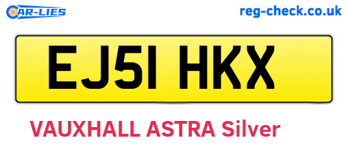 EJ51HKX are the vehicle registration plates.