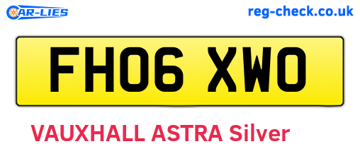 FH06XWO are the vehicle registration plates.