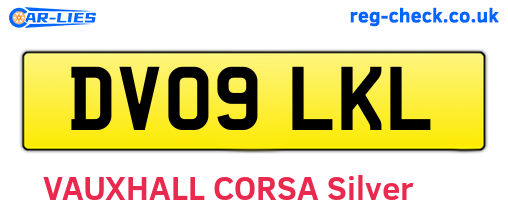 DV09LKL are the vehicle registration plates.