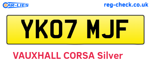 YK07MJF are the vehicle registration plates.