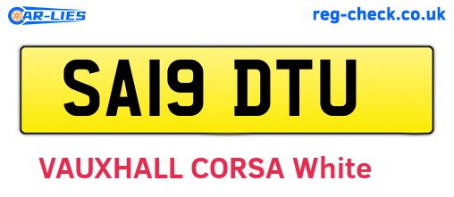 SA19DTU are the vehicle registration plates.