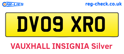 DV09XRO are the vehicle registration plates.