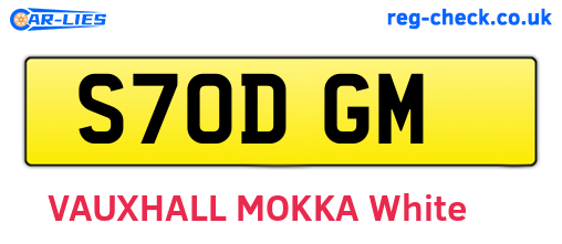 S70DGM are the vehicle registration plates.