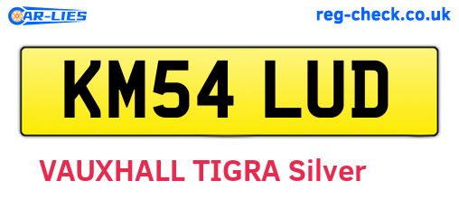 KM54LUD are the vehicle registration plates.